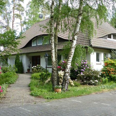 Апартаменты Haus Malerwinkel Бад-Бевензен Экстерьер фото